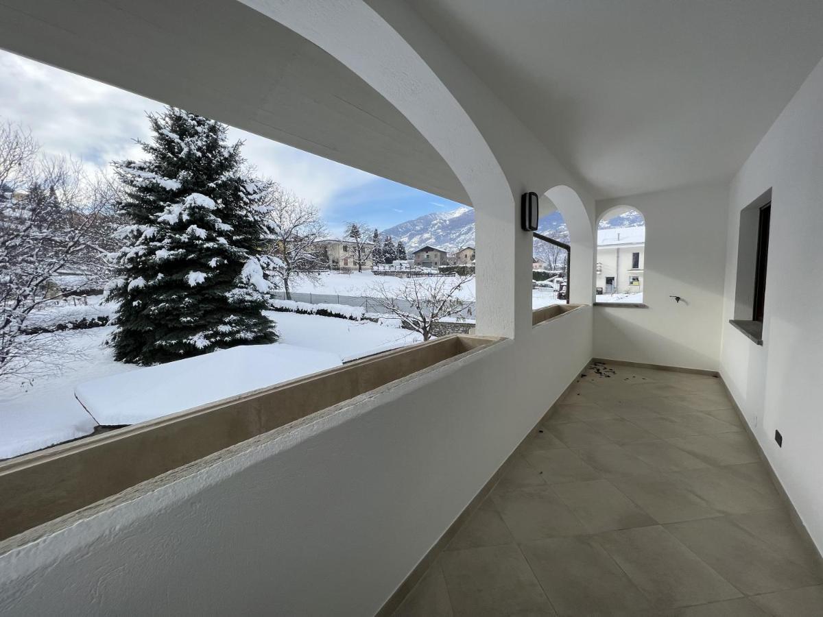 Casa Palmi - Appartamento In Villa Aosta Esterno foto